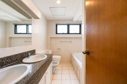 D'Grove Villas (D10), Condominium #557487301